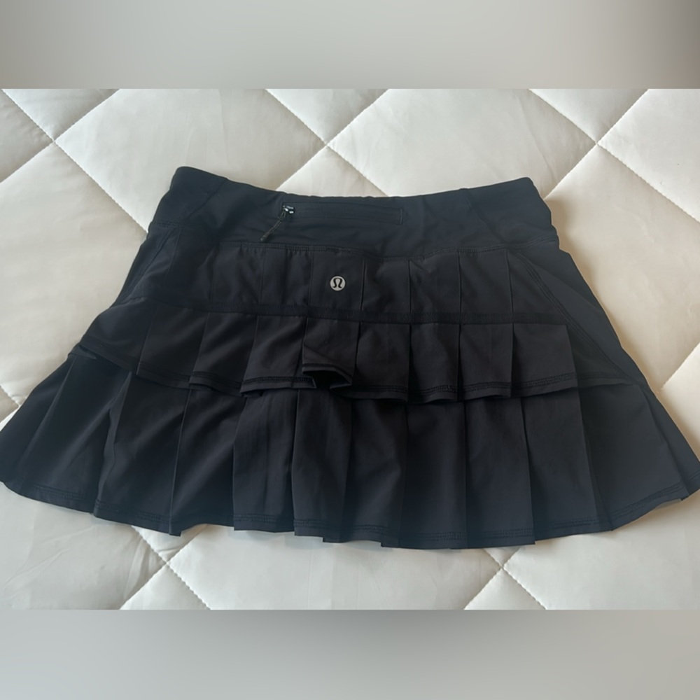 Lululemon Black Pleated Skort